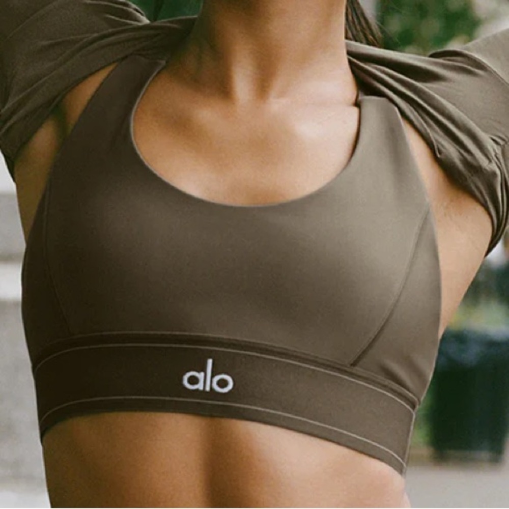 ALO Yoga Airlift Suit Up Bra Olive Tree M NWT